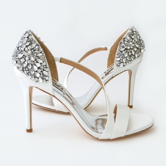 badgley mischka white wedding shoes